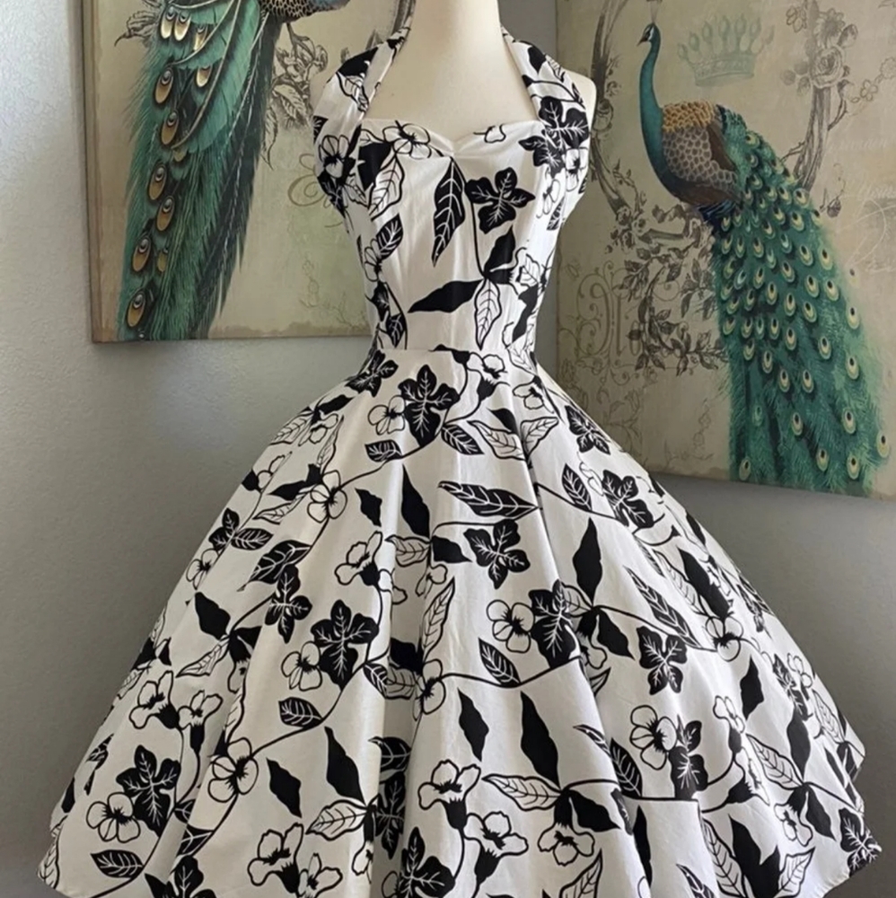 Vivien of Holloway rockabilly pinup retro dress